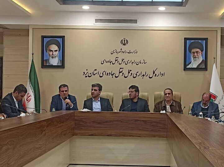 ۴۸۰ کیلومتر آزادراه در استان یزد اجرا می‌شود/ رشد ۱۶ درصدی مسافر ریلی در یزد
