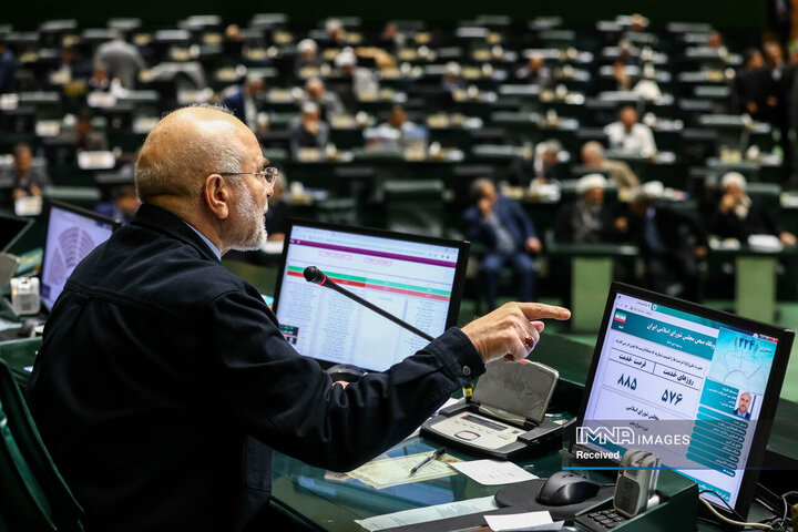 تقدیم لایحه بودجه سال ۱۴۰۵ کل کشور