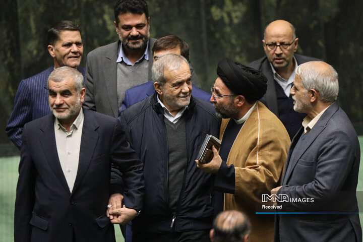 تقدیم لایحه بودجه سال ۱۴۰۵ کل کشور