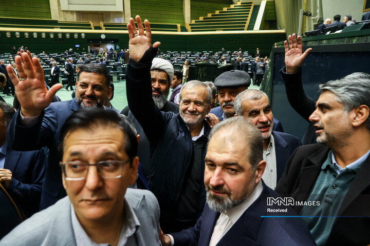 تقدیم لایحه بودجه سال ۱۴۰۵ کل کشور