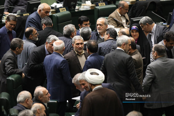 تقدیم لایحه بودجه سال ۱۴۰۵ کل کشور