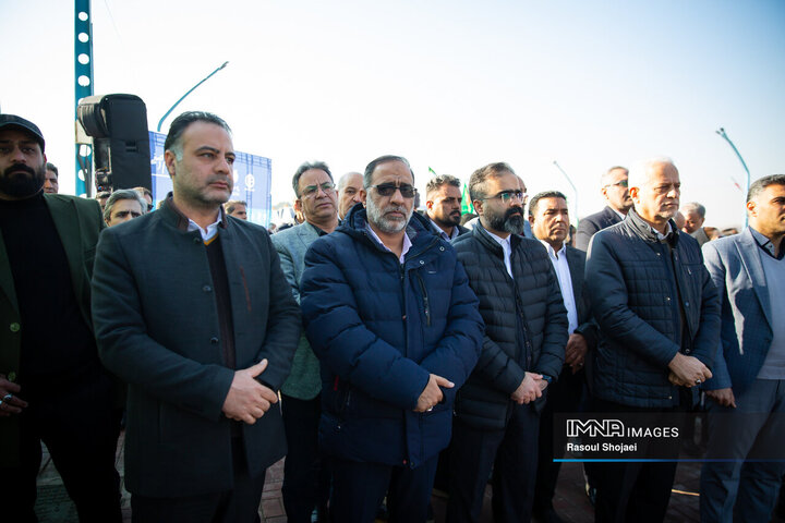 آیین رونمایی از ۴۰ دستگاه ماشین‌آلات جدید نظافت شهری اصفهان