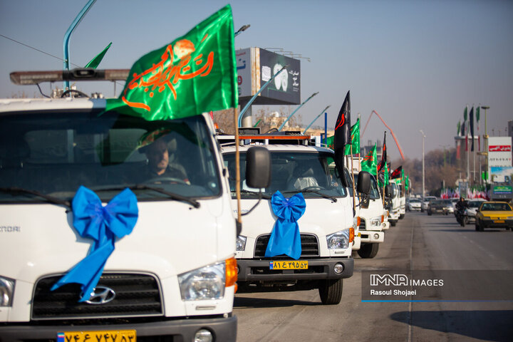 آیین رونمایی از ۴۰ دستگاه ماشین‌آلات جدید نظافت شهری اصفهان