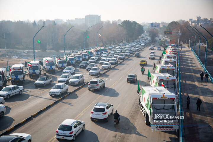 آیین رونمایی از ۴۰ دستگاه ماشین‌آلات جدید نظافت شهری اصفهان