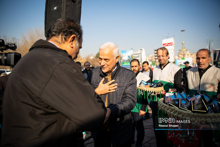 آیین رونمایی از ۴۰ دستگاه ماشین‌آلات جدید نظافت شهری اصفهان