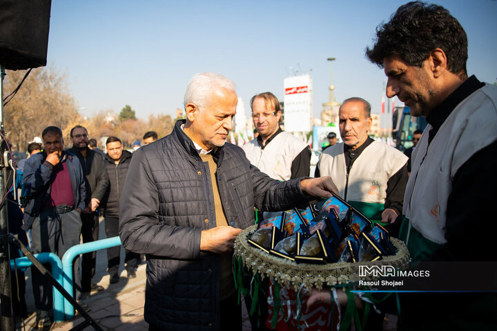آیین رونمایی از ۴۰ دستگاه ماشین‌آلات جدید نظافت شهری اصفهان