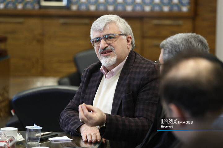 جلسه بررسی پیشرفت و توسعه پروژه های GNAF و داشبورد سامانه جامع منابع انسانی شهرداری اصفهان