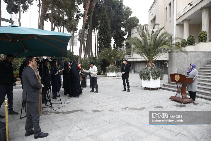 حاشیه جلسه هیات دولت - 3 دی