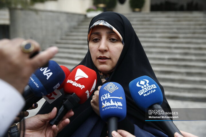 گواهینامه موتور برای زنان صادر میشود؟ | مصوبه مهریه خلاف قانون اساسی است