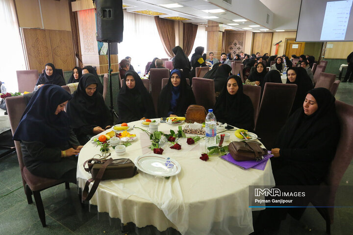 گردهمائی دهیاران استان اصفهان