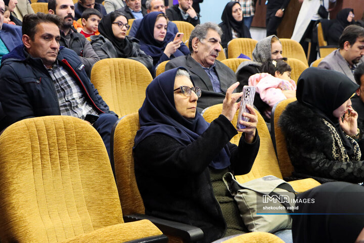 آئین تجلیل از پژوهشگران و فناوران برتر اصفهان