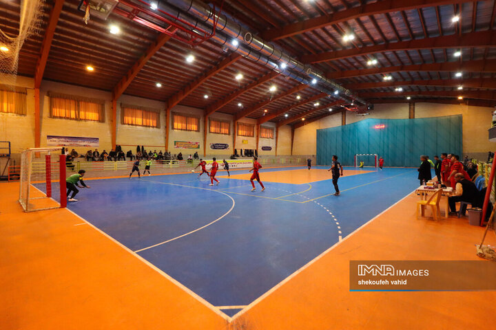 مسابقات فوتسال جام شورای کلان‌شهرها