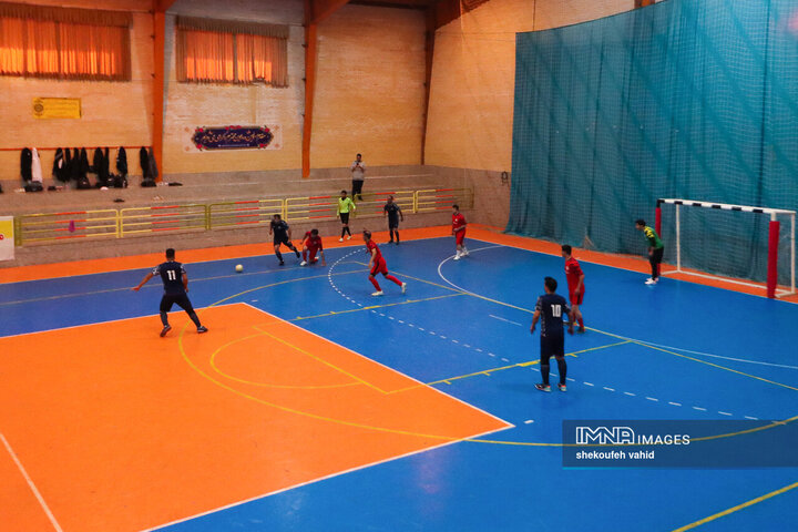 مسابقات فوتسال جام شورای کلان‌شهرها