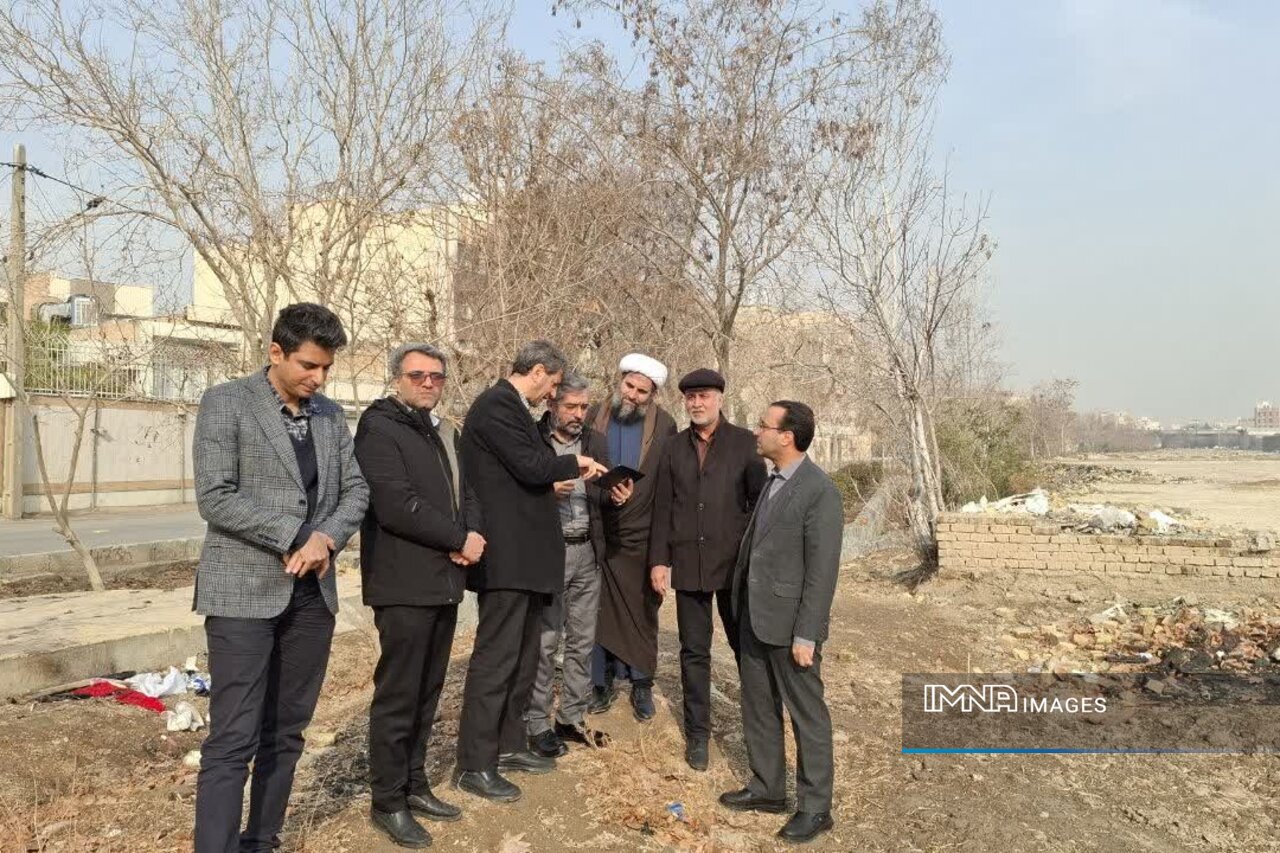 بازدید و نشست مشترک مسئولان استانی و شهرداری اصفهان در منطقه ۱۱