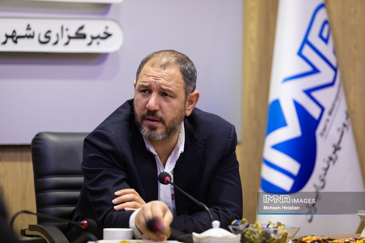 دوره ششم، طلاییترین دوره شوراها بوده است/ لزوم تحقق ۲ نظام پارلمانی در کشور