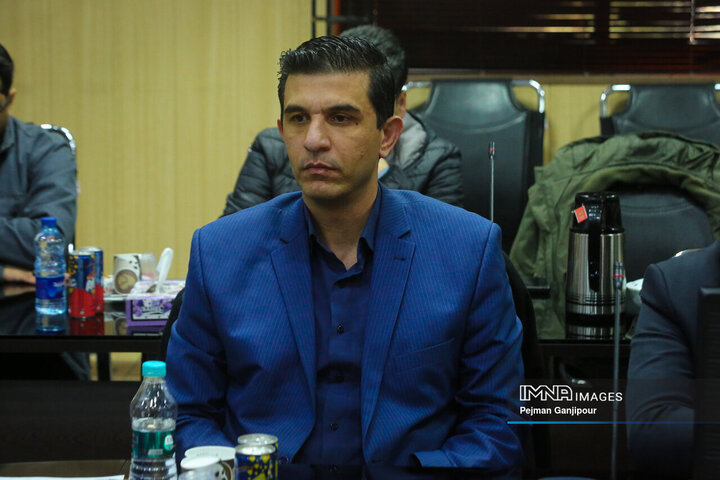 نشست شورای اسلامی استان و روسای شوراهای اسلامی شهرستان‌های استان اصفهان