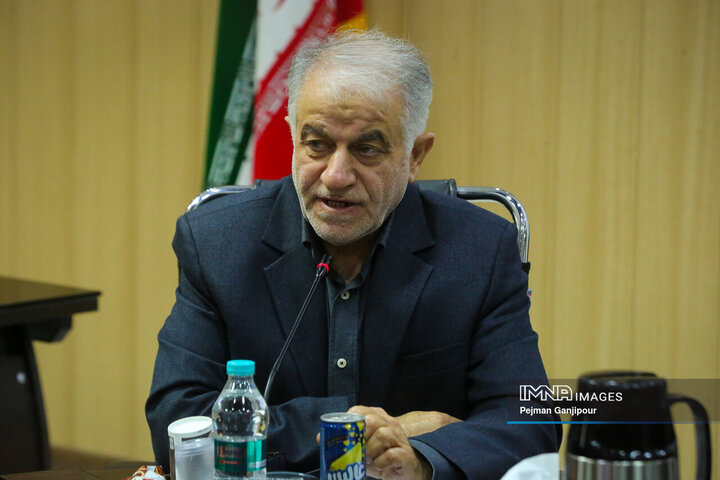 رضایتمندی مردم با تقویت جایگاه شوراها افزایش پیدا می‌کند