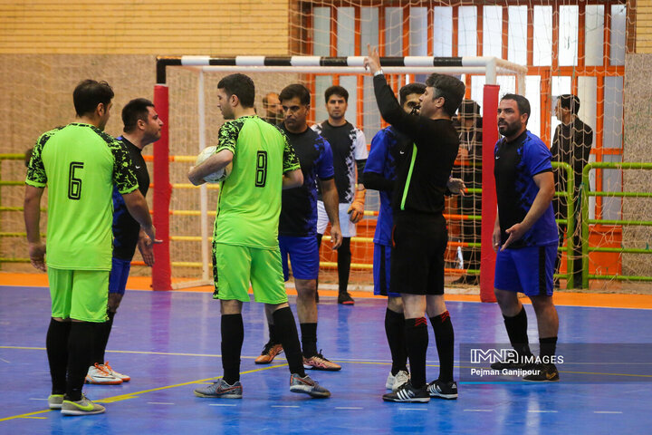 اختتامیه مسابقات فوتسال جام شورای شهرهای کشور