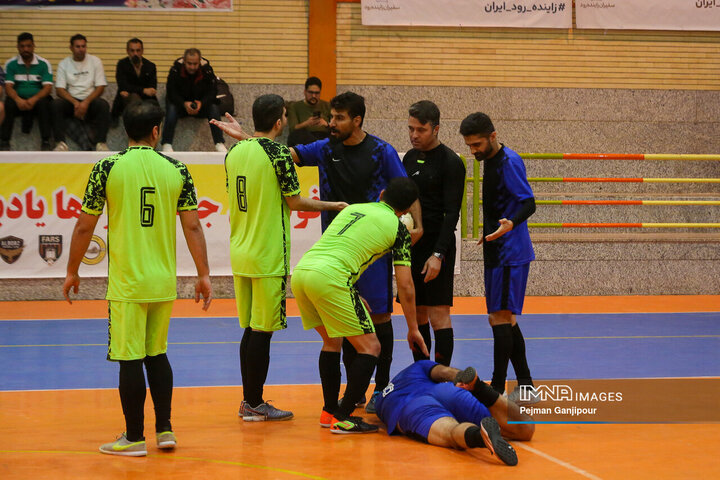 اختتامیه مسابقات فوتسال جام شورای شهرهای کشور