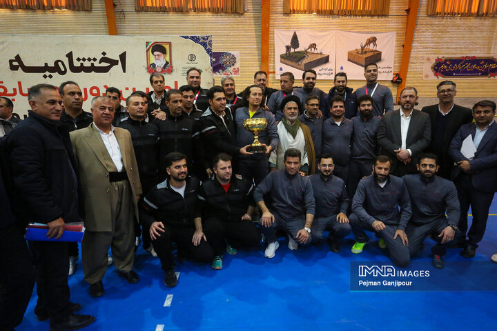 اختتامیه مسابقات فوتسال جام شورای شهرهای کشور