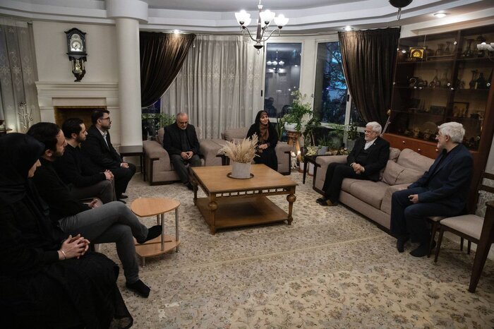 عارف: پایبندی به تفکر و گفتمان از ویژگیهای برجسته خانم بروجردی بود