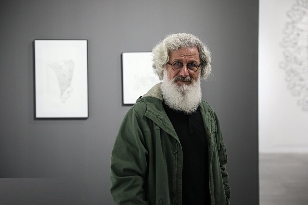 کاریکاتور باید زبان نقد مسئولان بیمسئولیت باشد