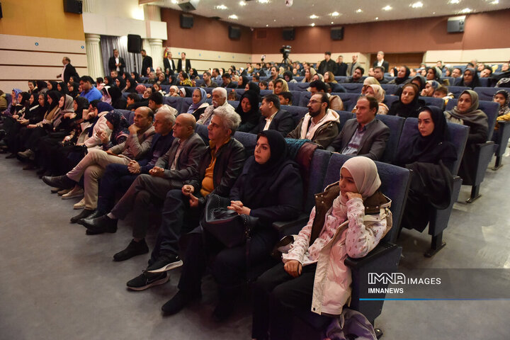 اختتامیه بیست‌و‌هفتمین جشنواره بین‌المللی قصه‌گویی