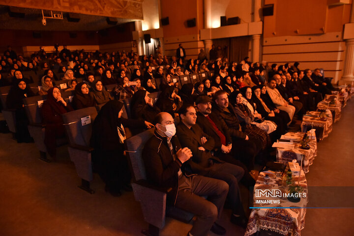 اختتامیه بیست‌و‌هفتمین جشنواره بین‌المللی قصه‌گویی