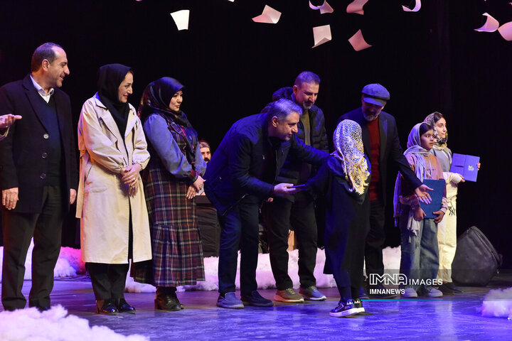 اختتامیه بیست‌و‌هفتمین جشنواره بین‌المللی قصه‌گویی