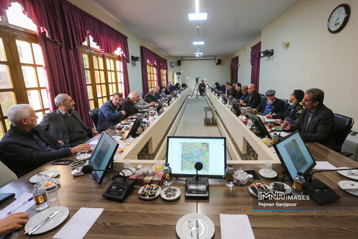 مجمع مدیران ارشد استان و منتخبین مردم در مجلس و شورای اسلامی شهر اصفهان