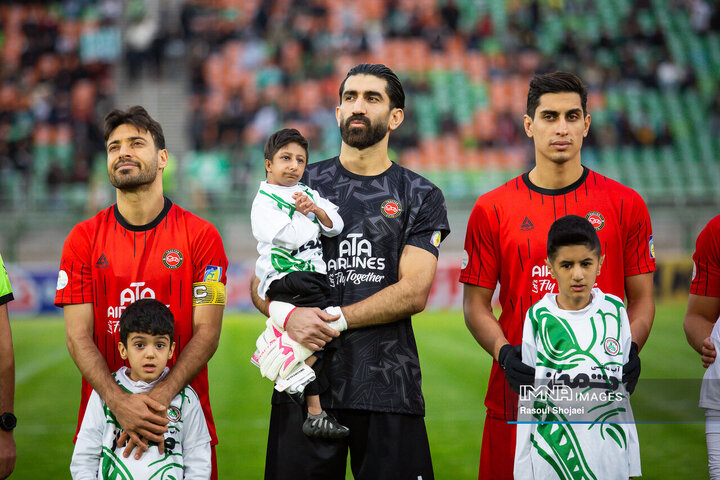 پخش زنده بازی تراکتور و شمس آذر قزوین از تلویزیون + ساعت پخش