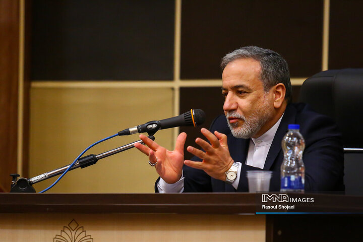 عراقچی: سه بار تا آستانه جنگ پیش رفتیم | فعالان اقتصادی سرمایههای واقعی کشورند