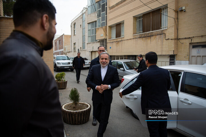 عراقچی خانه مشروطه