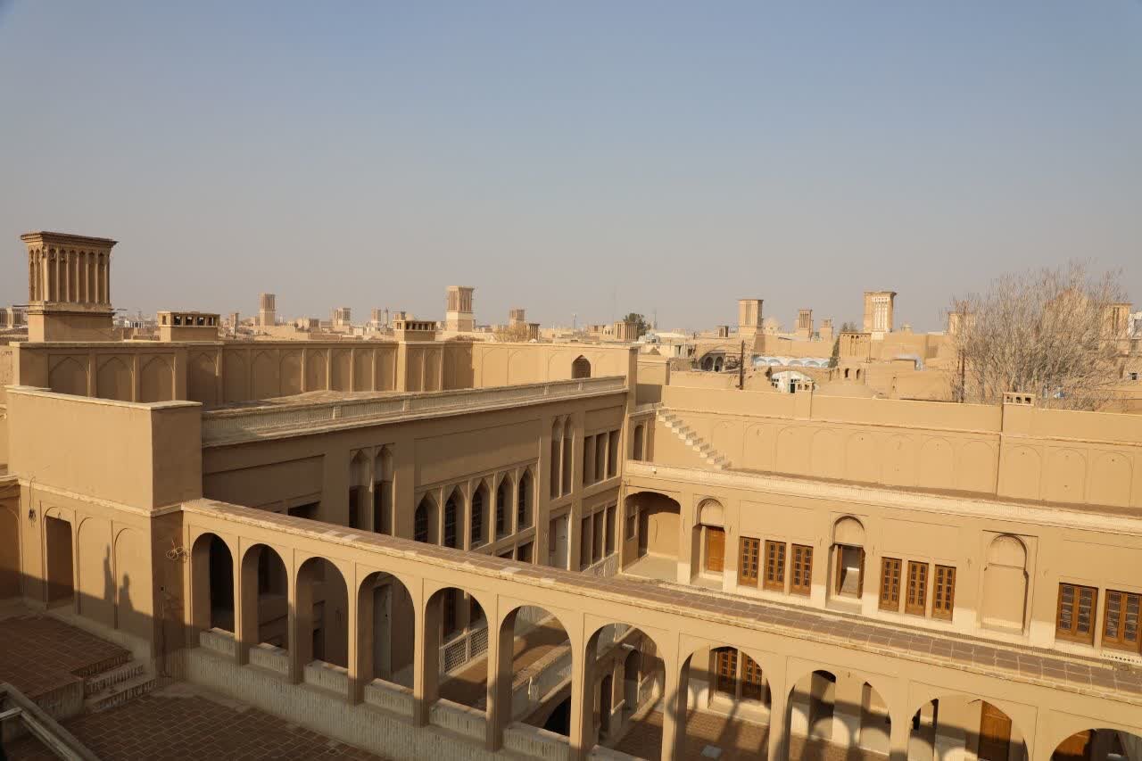 پروژههای مرمتی گامی برای حفظ میراث و رونق اقتصادی/مرمت عمارت پاپلی یزد در مراحل پایانی