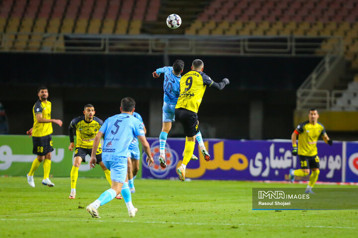 هفته پانزدهم لیگ برتر فوتبال؛ سپاهان - چادرملو