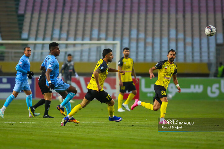 هفته پانزدهم لیگ برتر فوتبال؛ سپاهان - چادرملو