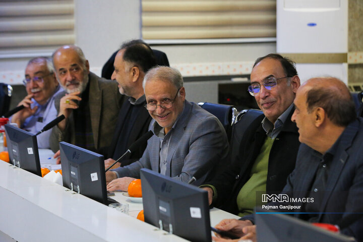 انتخاب هیئت اجرایی انتخابات شهرستان اصفهان