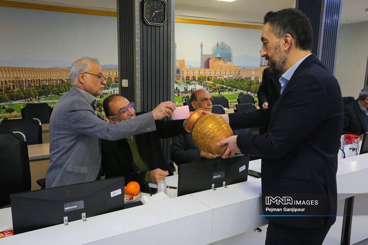 انتخاب هیئت اجرایی انتخابات شهرستان اصفهان