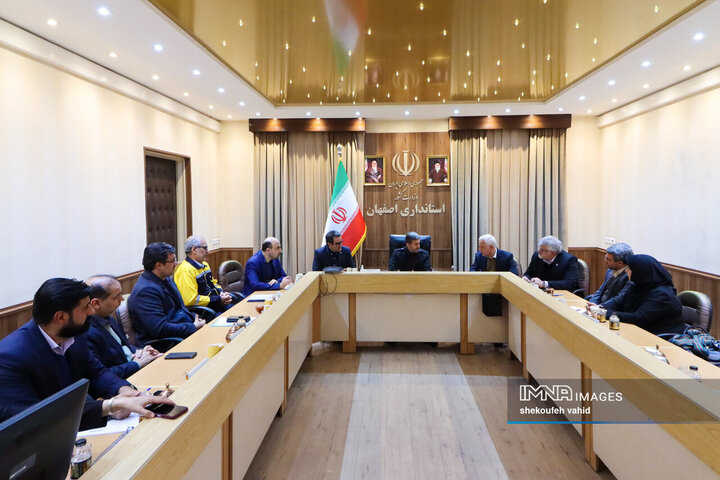 آیین امضای تفاهم‌نامه همکاری بین شرکت ملی پست، شهرداری و استانداری اصفهان