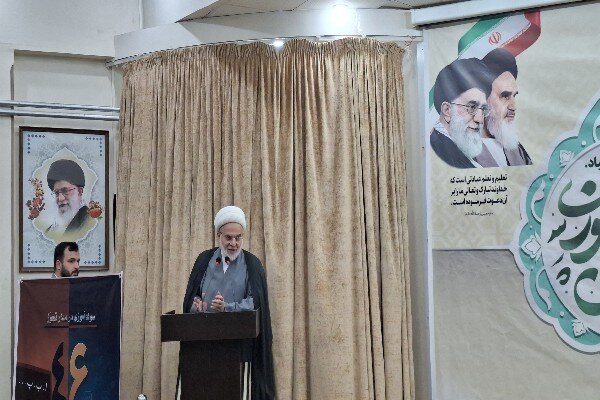 علم موجب عزت و پیشرفت جوامع می‌شود