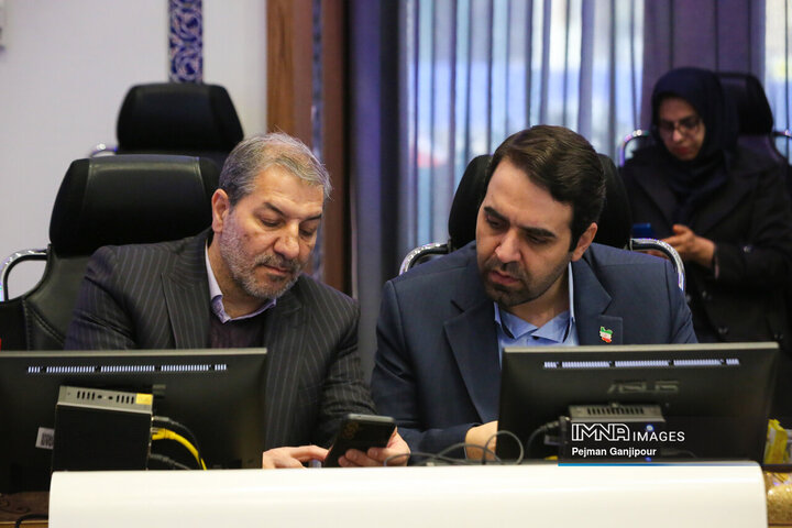 جلسه علنی شورای شهر اصفهان