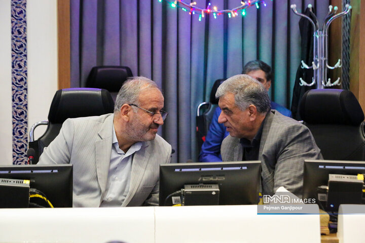 جلسه علنی شورای شهر اصفهان