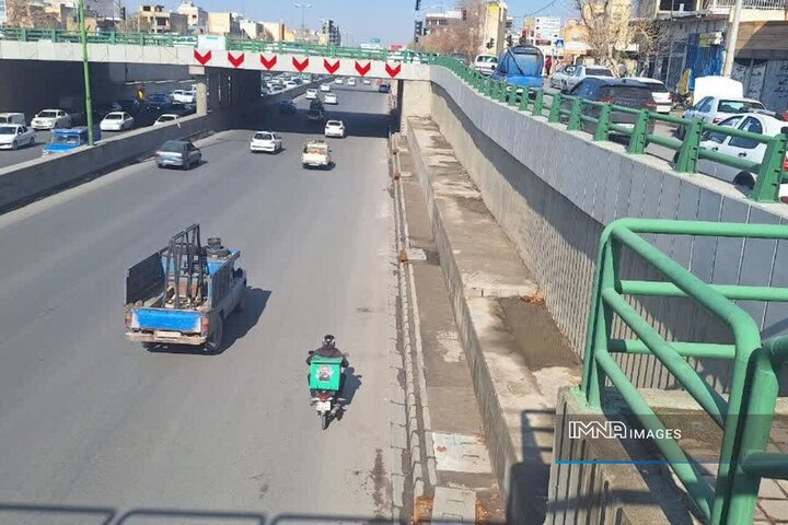 بزرگراه شهید خرازی در محدوده منطقه یک اصفهان بدون آبگرفتگی مدیریت شد