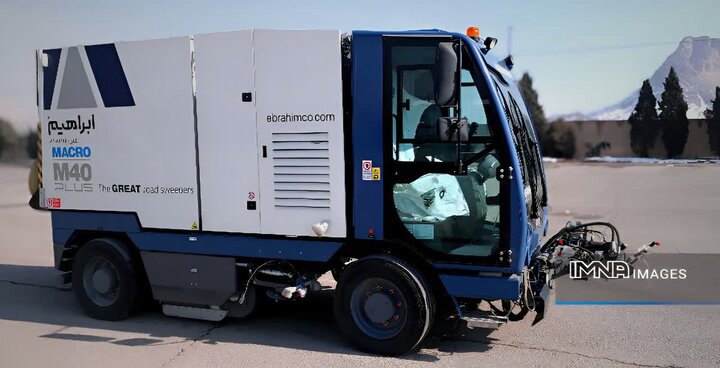 ورود جاروهای الواتوری انتشار گرد و غبار در نظافت شهری اصفهان را به صفر می‌رساند