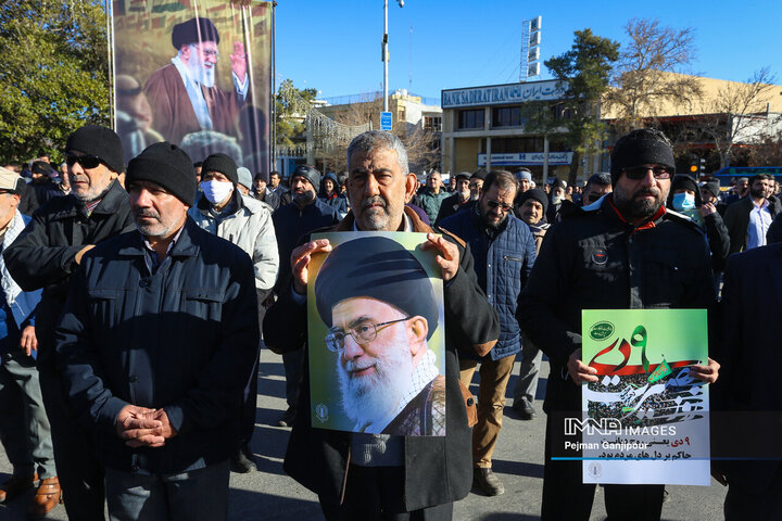 تجمع مردمی گرامیداشت حماسه 9 دی در اصفهان