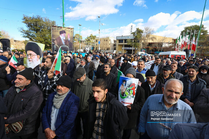 تجمع مردمی گرامیداشت حماسه 9 دی در اصفهان