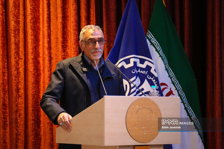 جشنواره تجلیل از پژوهشگران و فناوران برتر دانشگاه صنعتی اصفهان