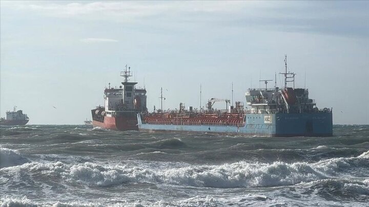 برخورد ۲ نفتکش ترکیه و جمهوری آذربایجان در نزدیکی استانبول