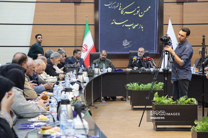 ششمین نشست خبری شهردار کرمان در آستانه هفته مقاومت