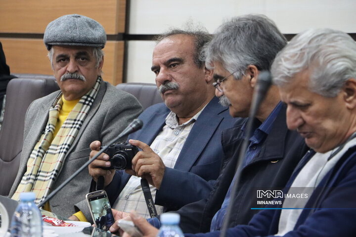 ششمین نشست خبری شهردار کرمان در آستانه هفته مقاومت